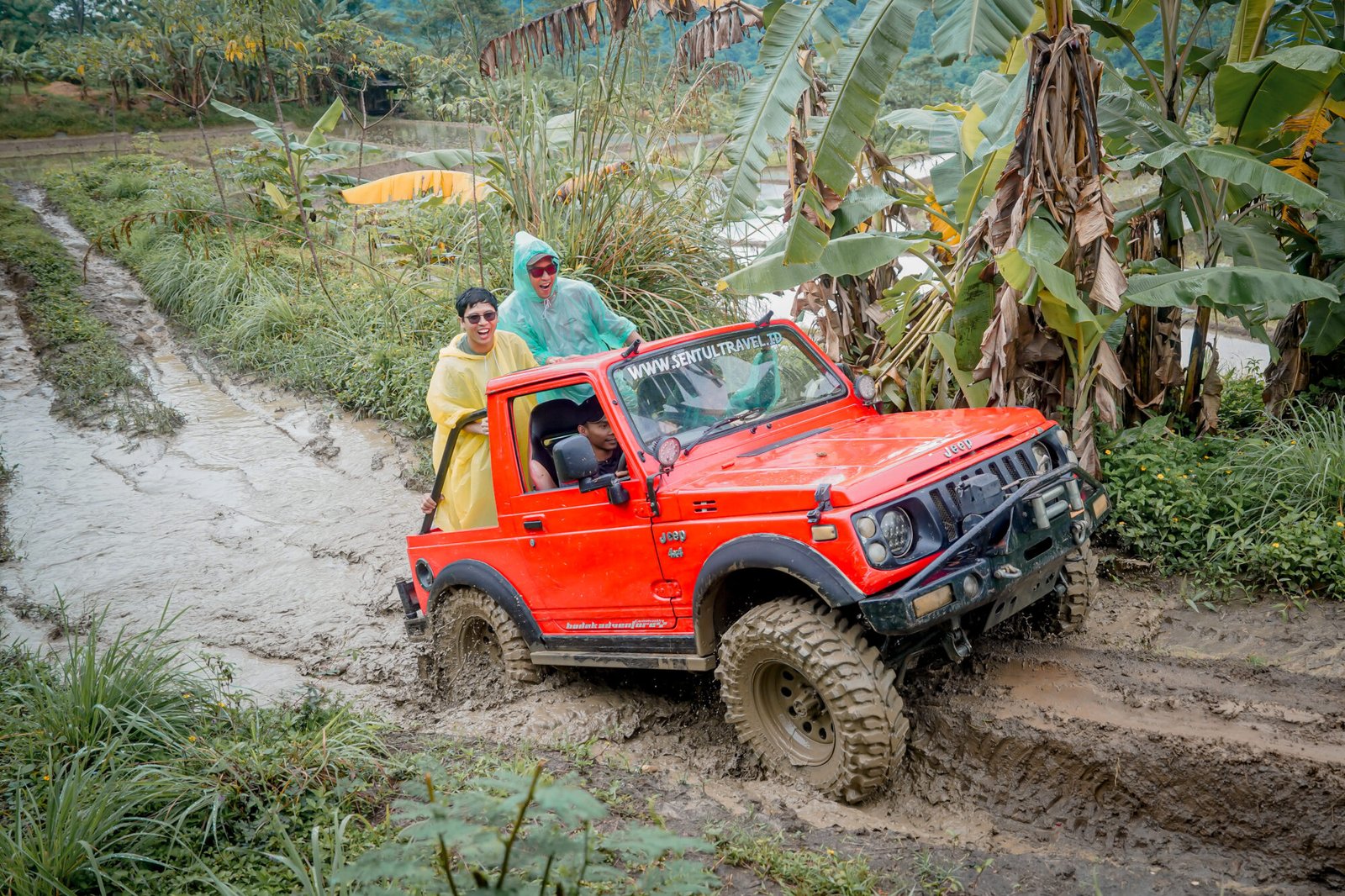 jeep sentul